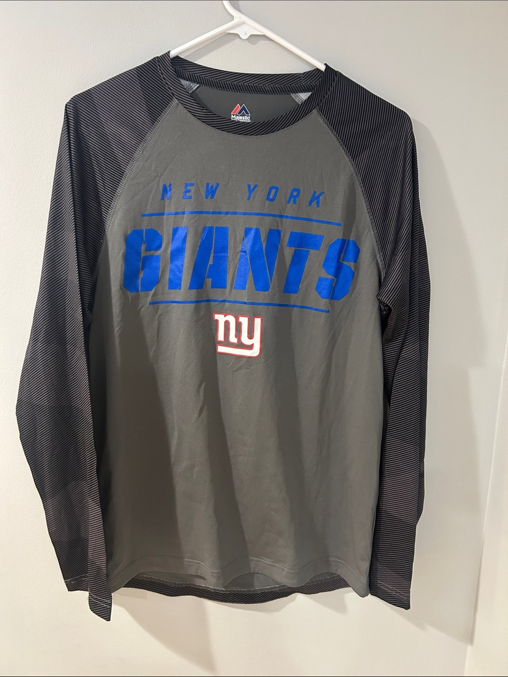 Majestic Gray and Blue New York Giants Long-Sleeve Shirt with Red Logo